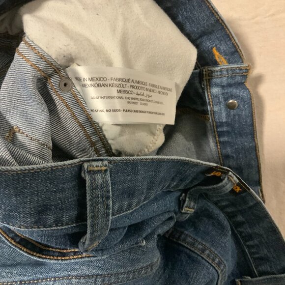 Ariat M4 Jeans Mens 43x31 Medium Wash Releaxed Boot Straight Fit (Tag:41x32) - Picture 3 of 12